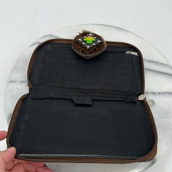 Pony hair spotted fur rhinestone glam western wallet - Picture 6 of 7